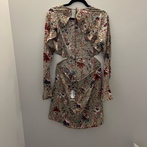 Open back Long sleeve dress